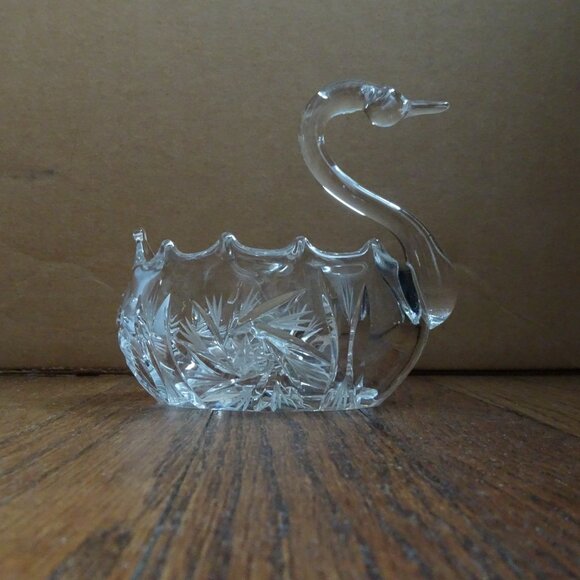 Vintage Crystal Swan Dish Czechoslovakia - Picture 6 of 6